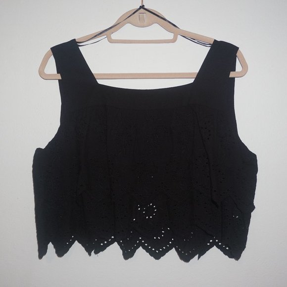 NEW Zara Embroidered Eyelet Crochet Layered Black Tank Top Blouse Sleeveless XL - Picture 3 of 6